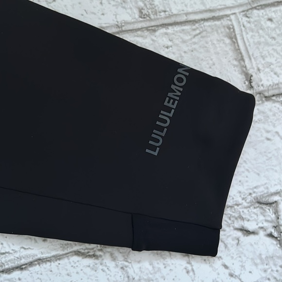 Lululemon Jacket - Picture 7 of 9